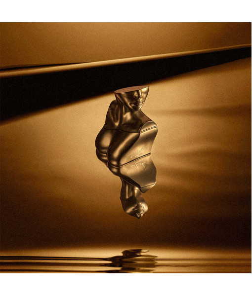 Billie Eilish<br>Eilish<br>Eau de Parfum<br>100 ml / 3.4 Fl.oz Billie Eilish<br>Eilish<br>Eau de Parfum<br>100 ml / 3.4 Fl.oz