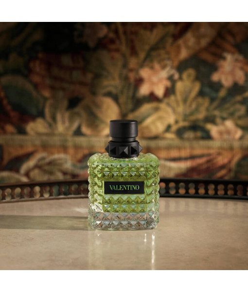 Valentino<br>Donna Born In Roma Green Stravaganza<br>Eau de Parfum<br>50 ml / 1.7 fl. oz.