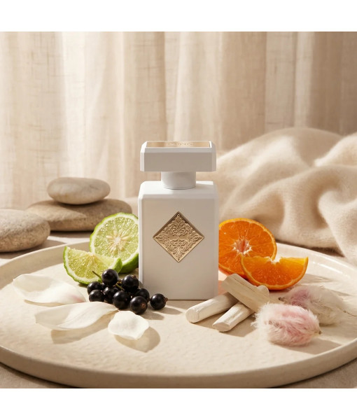 Initio Parfums Privés<br>
Musk Therapy<br>
Extrait de Parfum<br>90 mL / 3.04 fl. oz. Initio Parfums Privés<br>
Musk Therapy<br>
Extrait de Parfum<br>90 mL / 3.04 fl. oz.