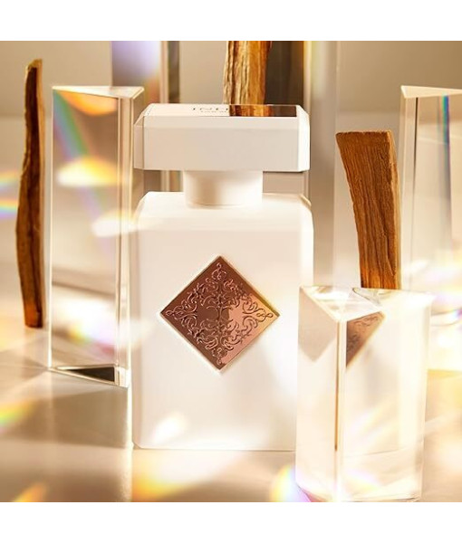 Initio Parfums Privés<br>
Paragon<br>
Extrait de Parfum<br>
90 mL / 3.04 fl. oz. Initio Parfums Privés<br>
Paragon<br>
Extrait de Parfum<br>
90 mL / 3.04 fl. oz.
