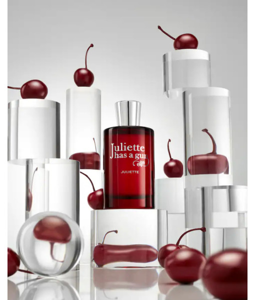 Juliette Has a Gun<br>Juliette<br>Eau de Parfum 100 mL / 3.4 fl. oz. Juliette Has a Gun<br>Juliette<br>Eau de Parfum 100 mL / 3.4 fl. oz.