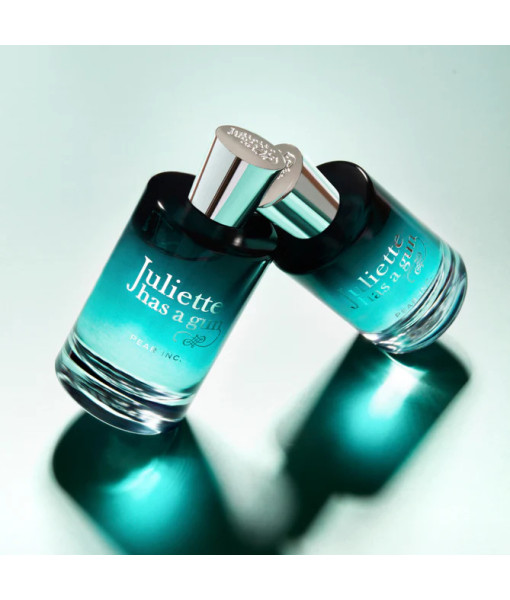 Juliette Has a Gun<br>
Pear Inc.<br>
Eau de Parfum 100 mL / 3.4 fl. oz. Juliette Has a Gun<br>
Pear Inc.<br>
Eau de Parfum 100 mL / 3.4 fl. oz.