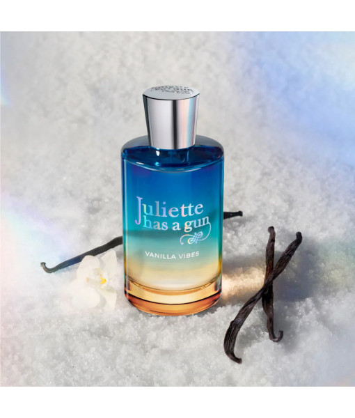 Juliette Has a Gun<br>
Vanilla Vibes<br>
Eau de Parfum 100 mL / 3.3 fl. oz. Juliette Has a Gun<br>
Vanilla Vibes<br>
Eau de Parfum 100 mL / 3.3 fl. oz.