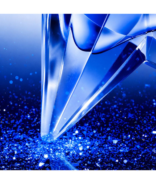 Mugler<br>Angel Stellar<br>Eau de Parfum Lumineuse<br>100 ml / 3.3 fl. oz. Mugler<br>Angel Stellar<br>Eau de Parfum Lumineuse<br>100 ml / 3.3 fl. oz.