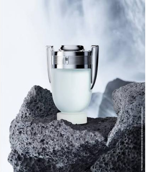 Rabanne<br>Invictus Aqua Exclusivité Voyage<br>Eau de Toilette<br>100 ml / 3.4 Fl. Oz.