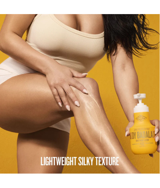 Sol de Janeiro<br>Body Badalada - Édition limitée<br>Daily Glow Lotion<br>400 ml / 13.5 fl. oz. Sol de Janeiro<br>Body Badalada - Édition limitée<br>Daily Glow Lotion<br>400 ml / 13.5 fl. oz.